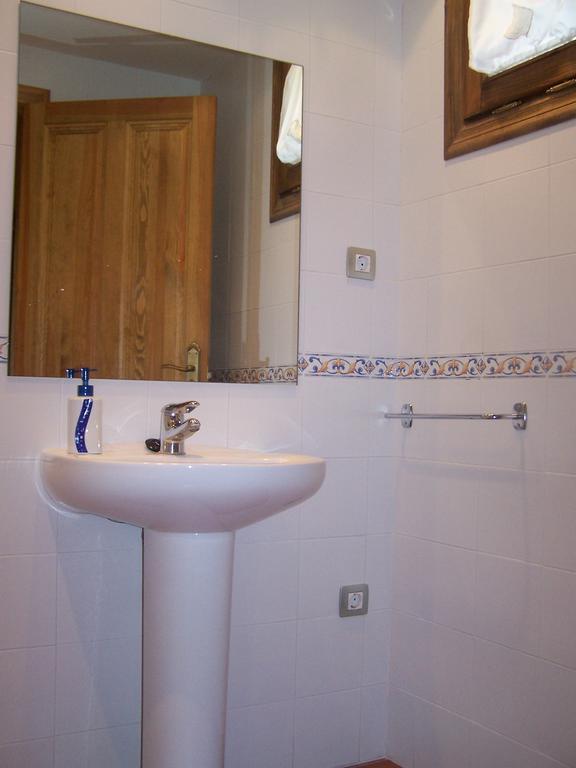 Casa Rural Lo Ferrero Guest House Belsué Eksteriør bilde